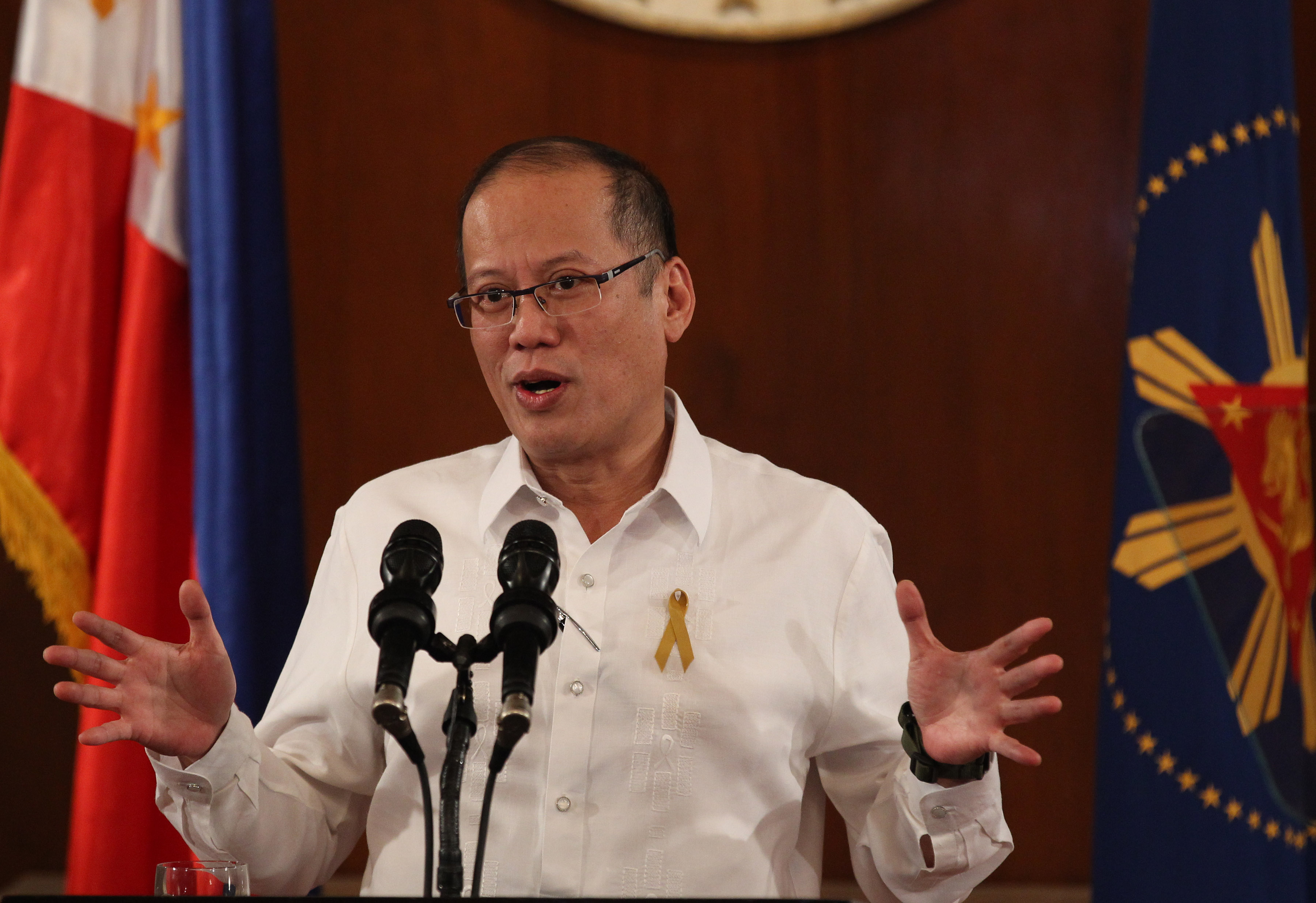 Aquino Retains Foreign Investments Limitations