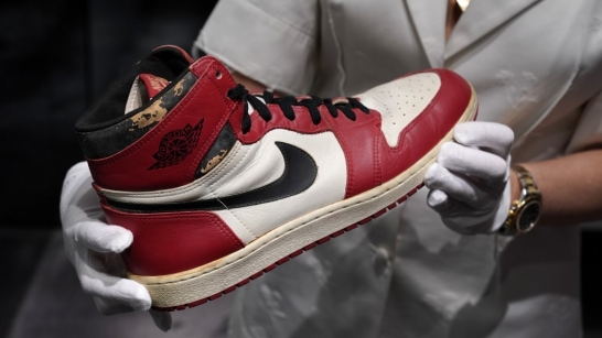 Michael Jordan S Sneakers Sell For Record Breaking 615 000