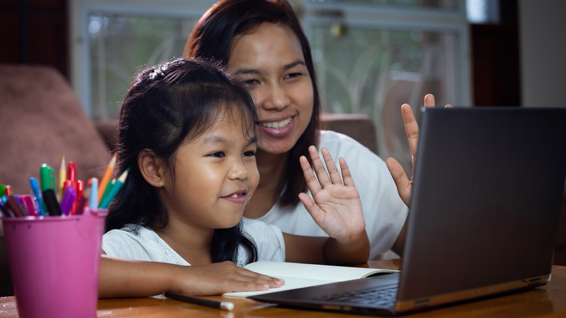 Stay 'MAD' How parents can help kids adjust to online