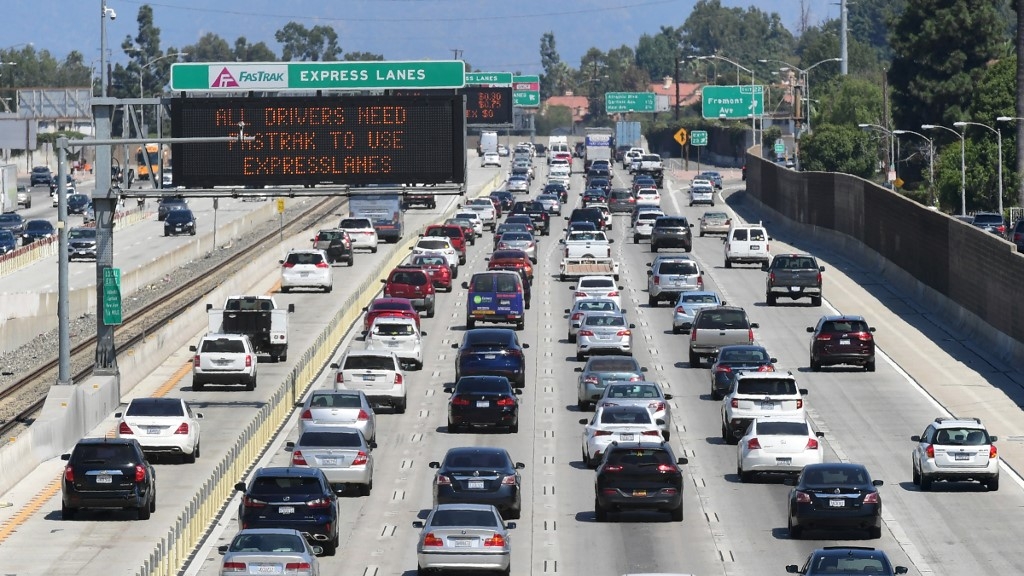 California to ban sale of gasoline-powered cars by 2035