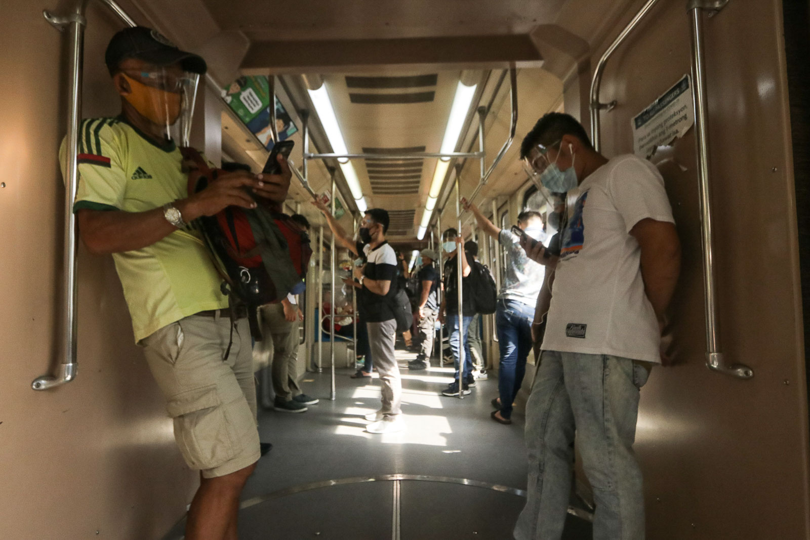 LRT commuters reduced social distancing