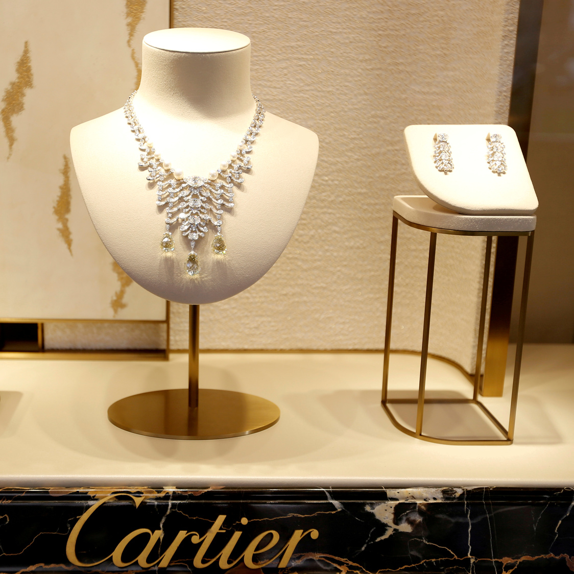 cartier jewelry mission statement