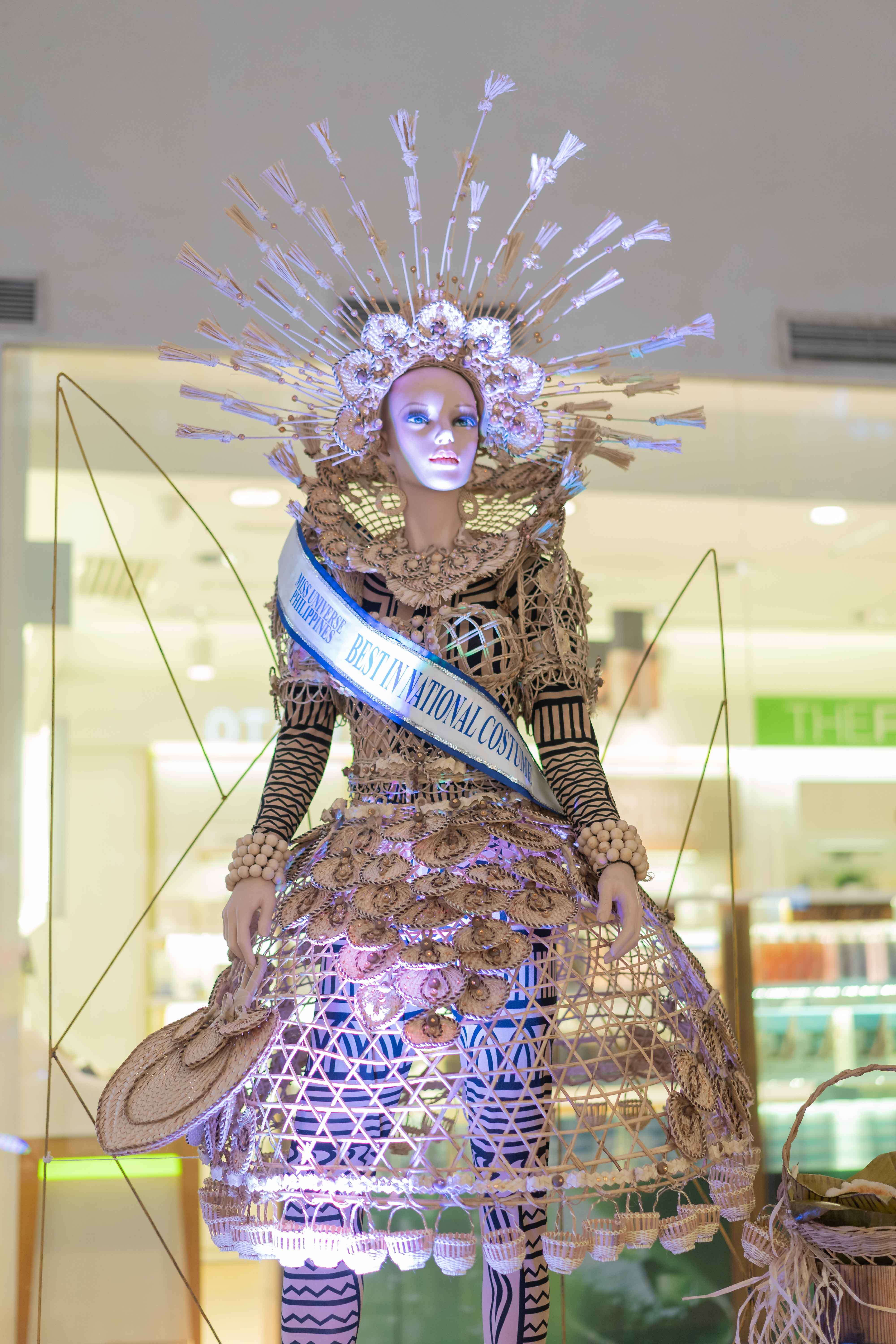 IN PHOTOS: The Sinulog Queen Costumes By Cebu's Top Designers | atelier ...