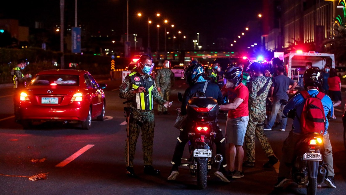 After 19 months, Metro Manila lifts pandemic curfew