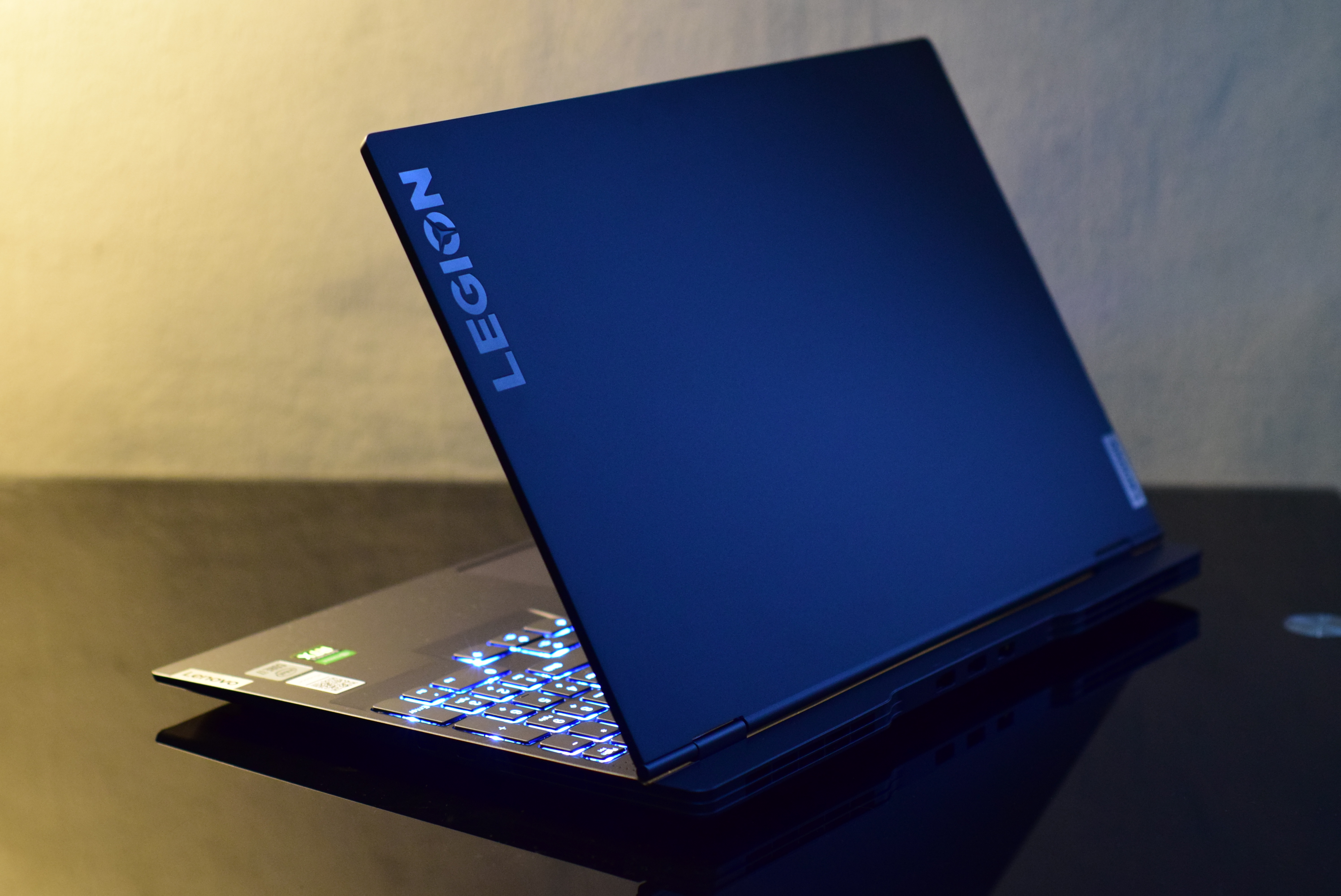 Ulasan Lenovo Legion Slim 7i