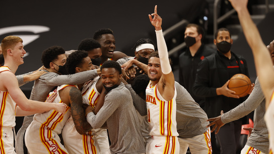 Tony Snell Hits Buzzer Beater As Hawks Stun Raptors