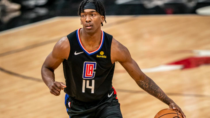 Clippers Terance Mann Shows Off Rajon Rondo Card In His Wallet