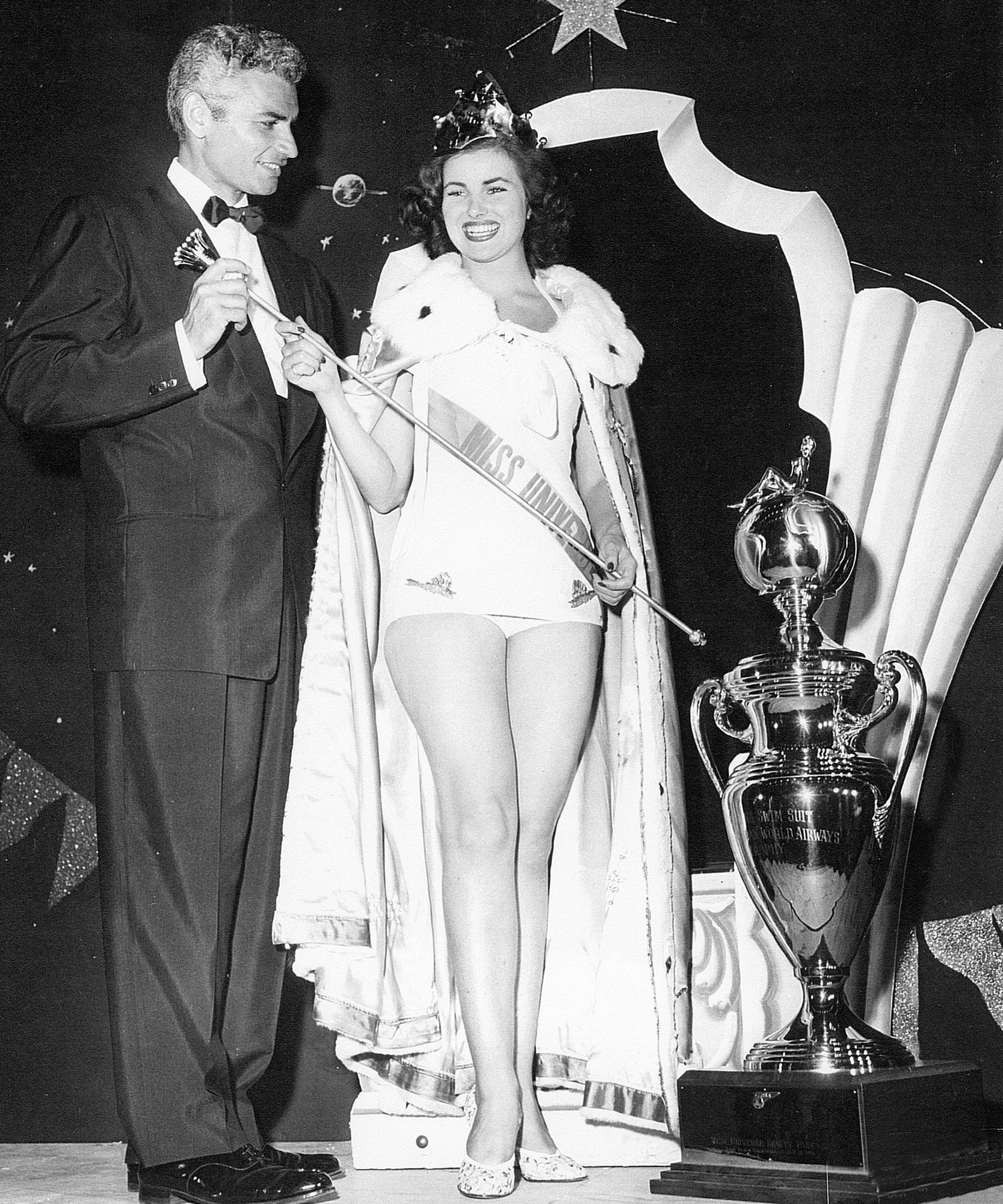 Christiane Martel MISS UNIVERSE 1953