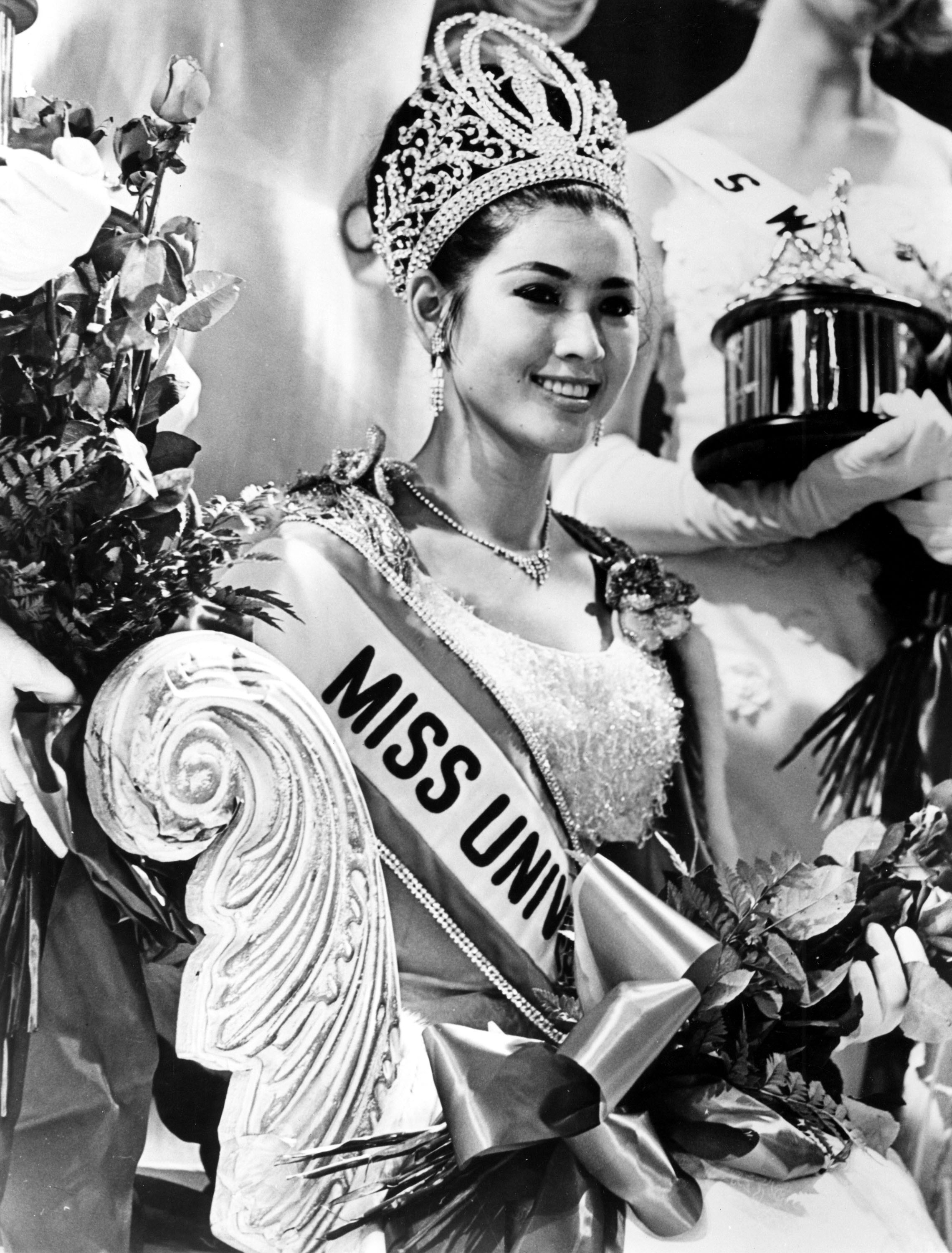 Apasra Hongsakula Miss Universe 1965