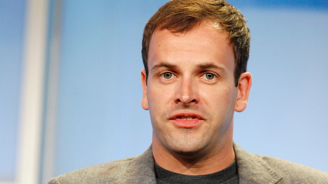From Sick Boy to PM: Jonny Lee Miller joins 'The Crown' cast as Major - Vimarsana News