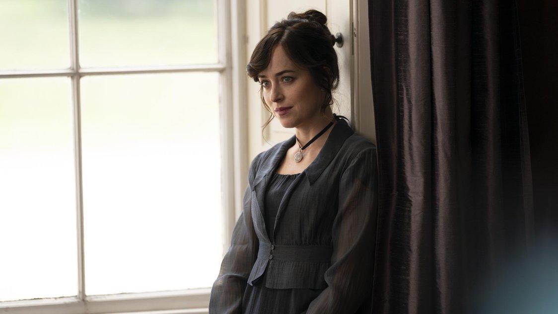 FIRST LOOK: Netflix releases images from ‘Persuasion’ adaptation