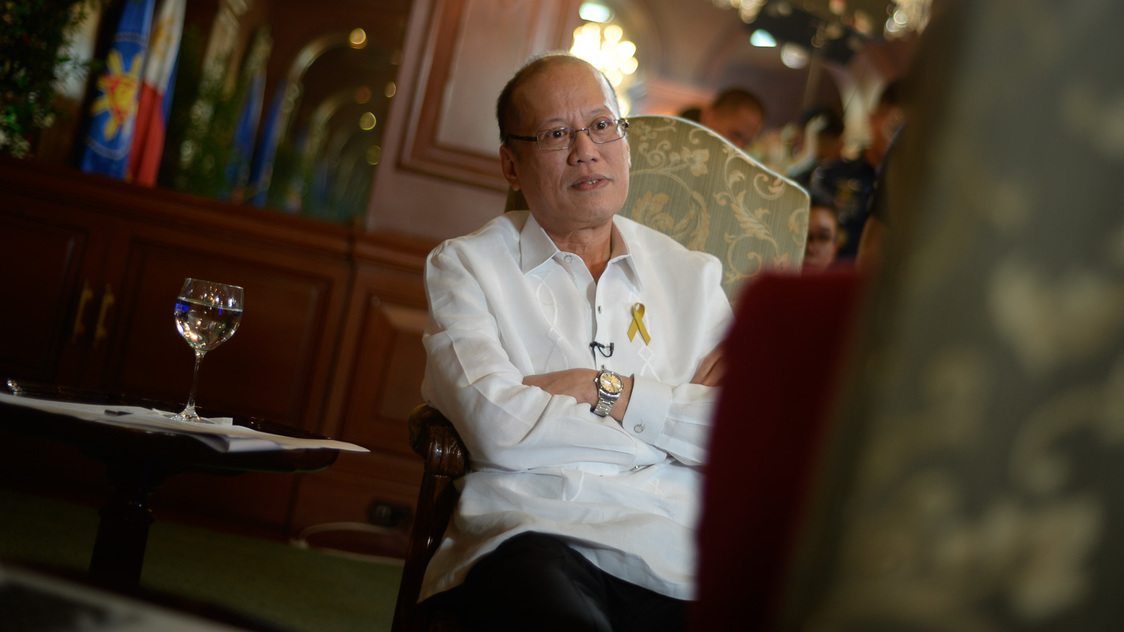 Lawmakers rise above politics, recognize Aquino legacy ...