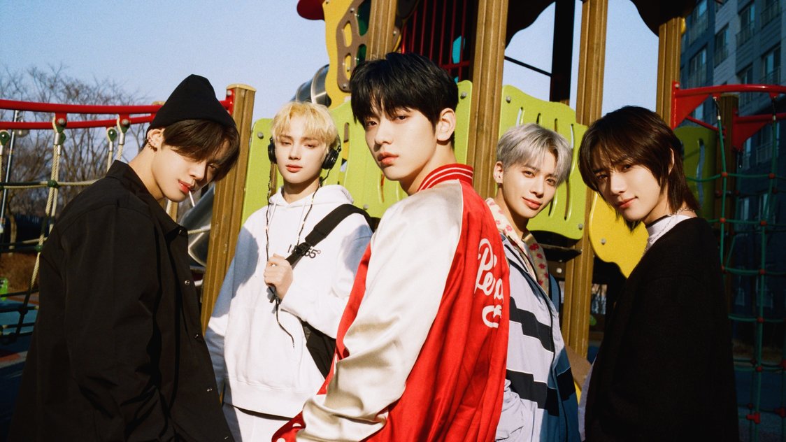 WATCH: TXT returns with '0X1=LOVESONG (I Know I Love You)' music video - Vimarsana News