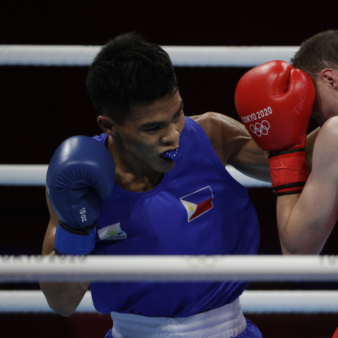 Carlo Paalam Outlasts Two Time Olympian Reaches Round Of 16