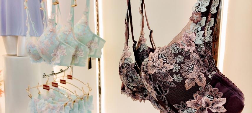 How to pick the right bra, even under lockdown