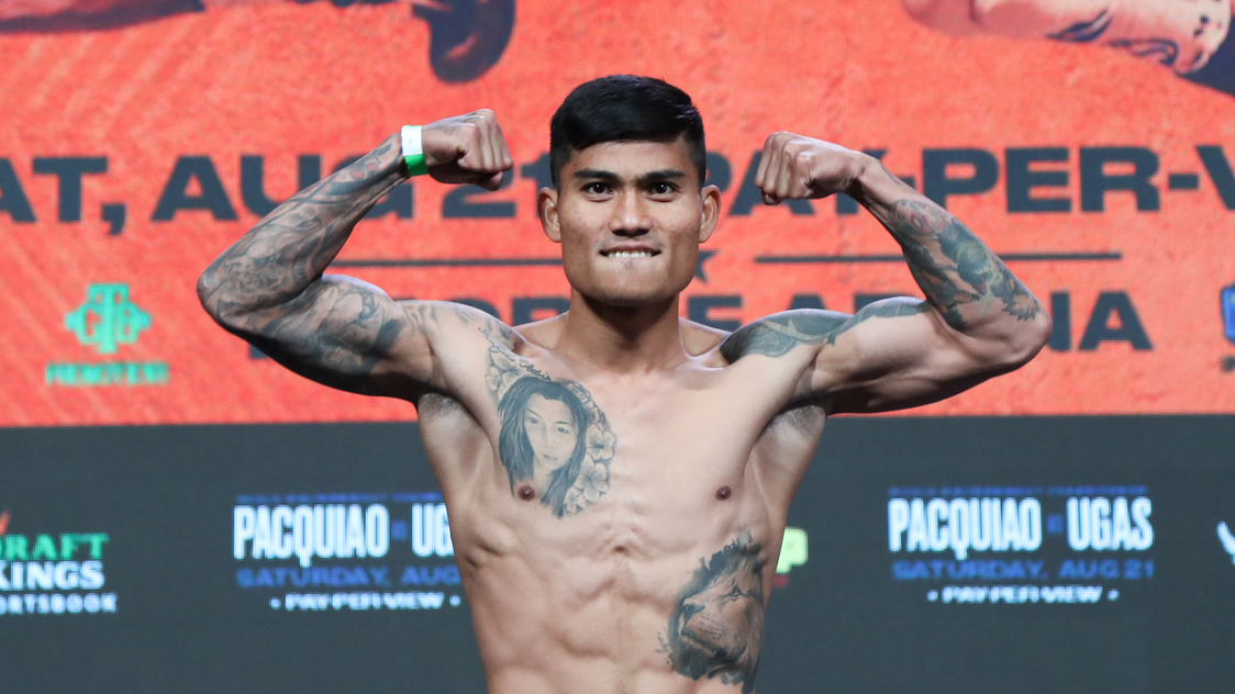 Mark Magsayo puts Mexican to sleep in Pacquiao-Ugas undercard