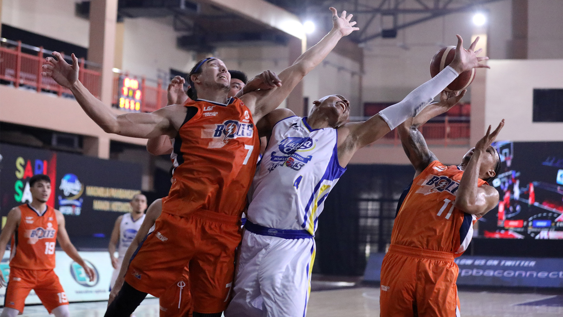 Bolts ground Hotshots' late surge for semis breakthrough sans Almazan - Vimarsana News
