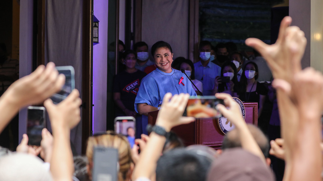 [In the Running] Day 7: Robredo finally decides and it's looking a lot like 1992 again - Vimarsana News