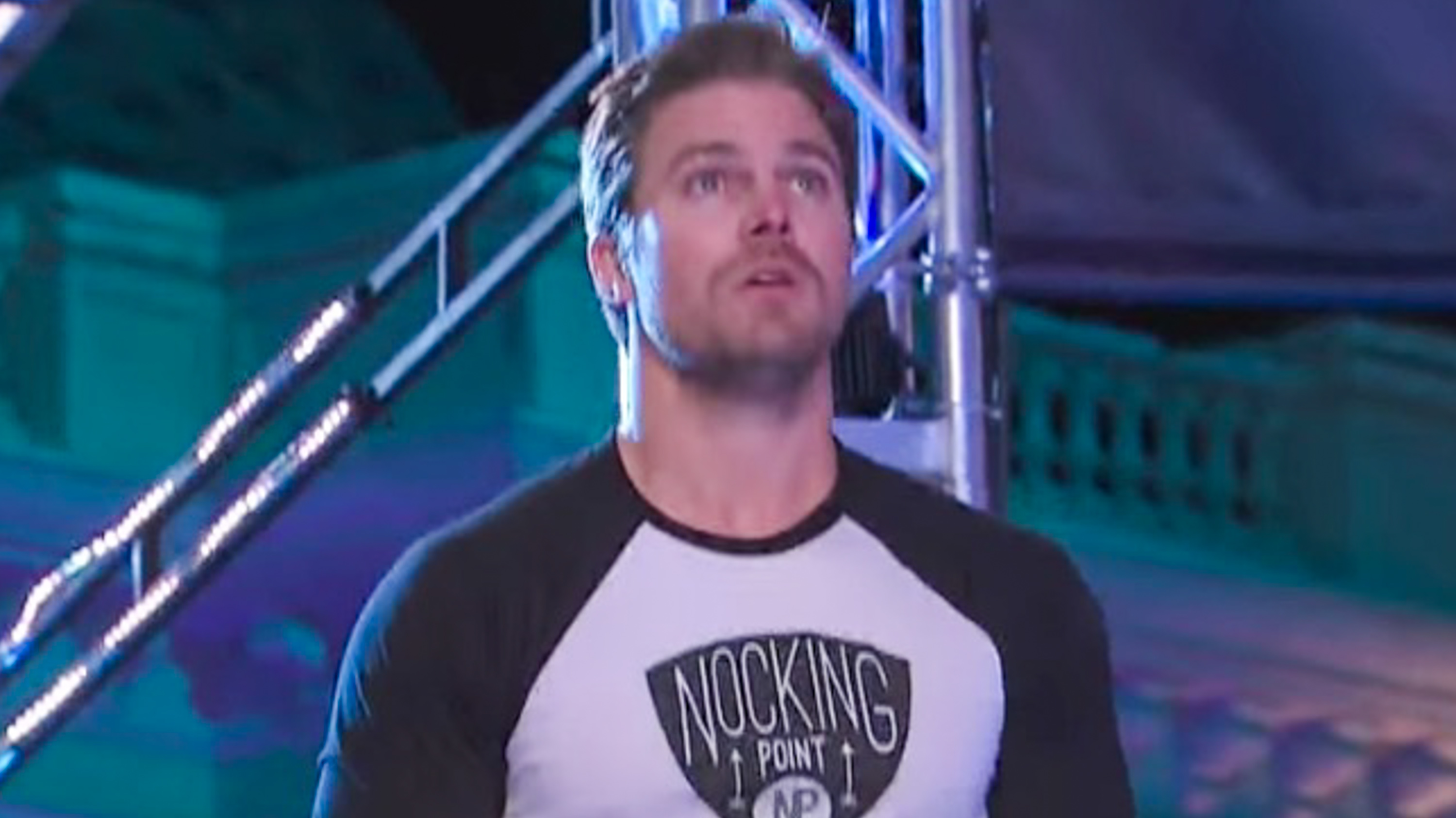 Watch Arrow Star Stephen Amell On American Ninja Warrior