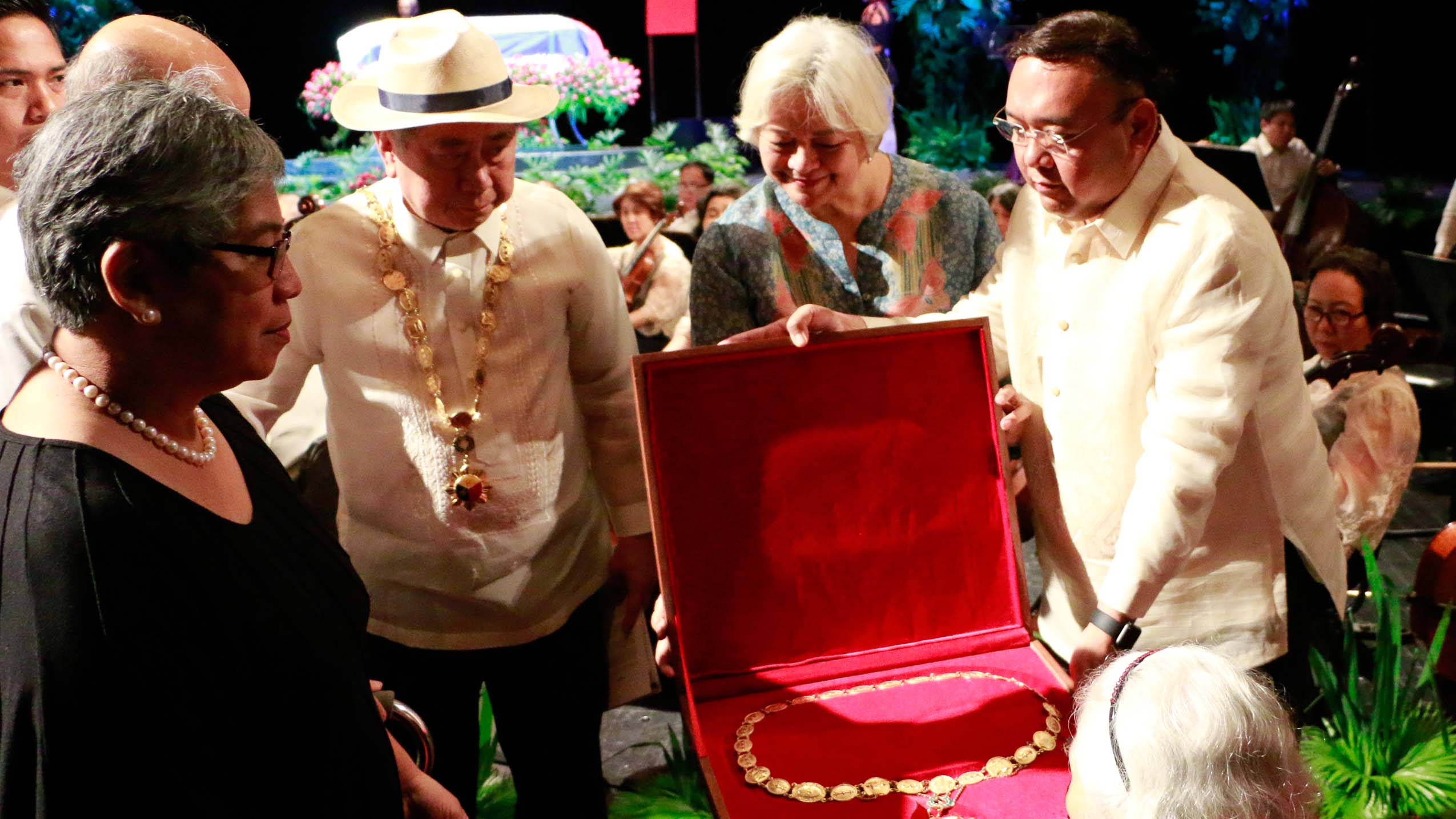 LOOK Nation pays tribute to late National Artist Napoleon