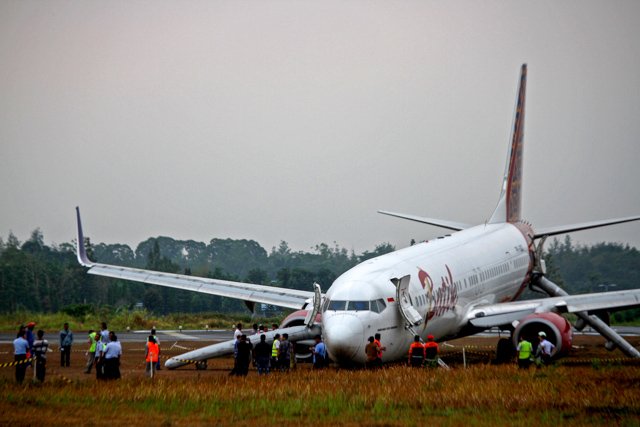 Pesawat Batik Air Dievakuasi Malam Ini