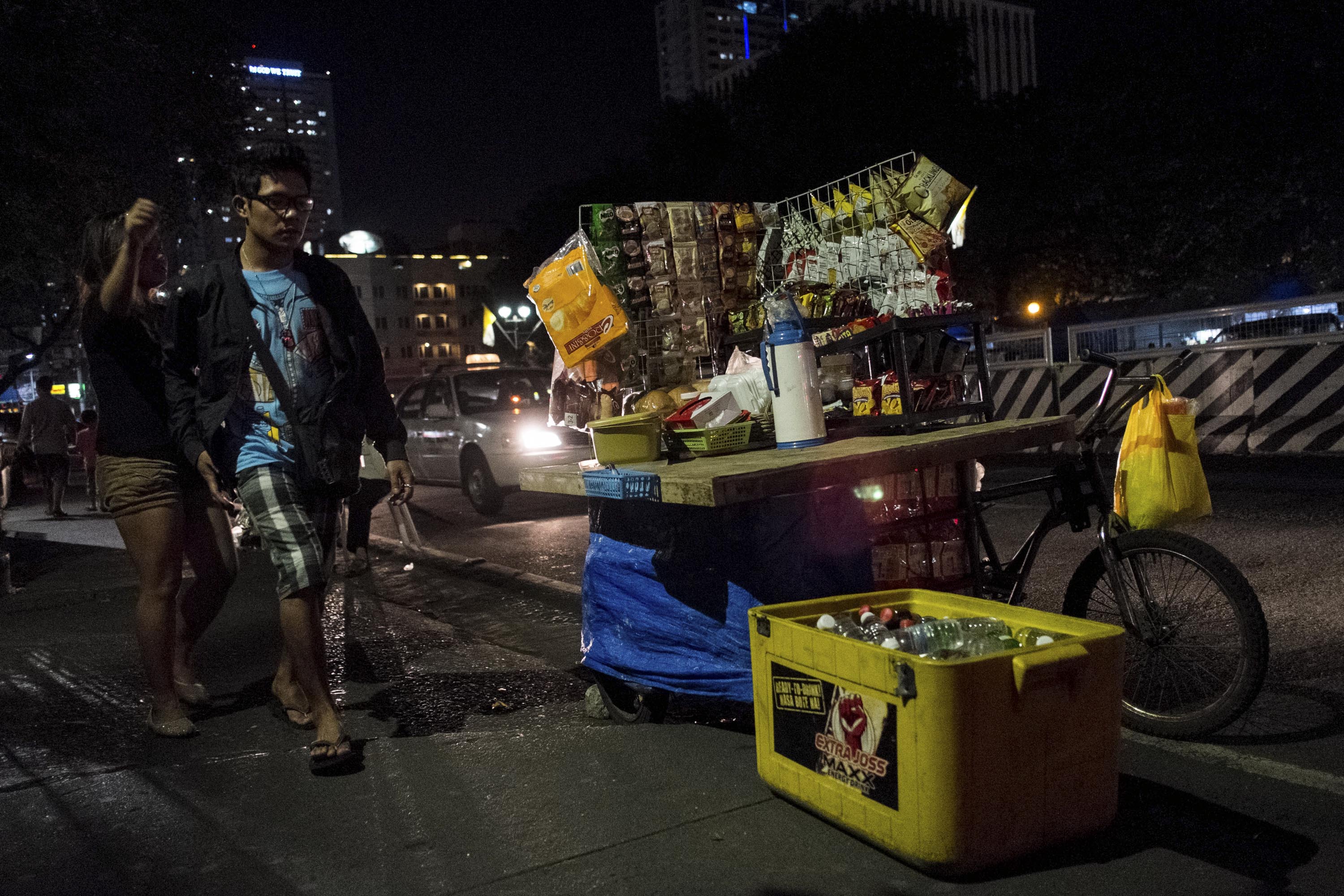 Manila urged to stop street sale of poisonous substances