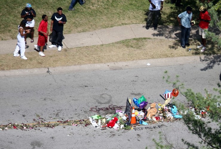 Ferguson Thousands Expected At Michael Brown S Funeral