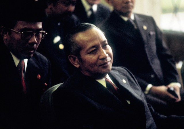 Dosa dosa Soeharto dan orde baru menurut Pramoedya Ananta Toer