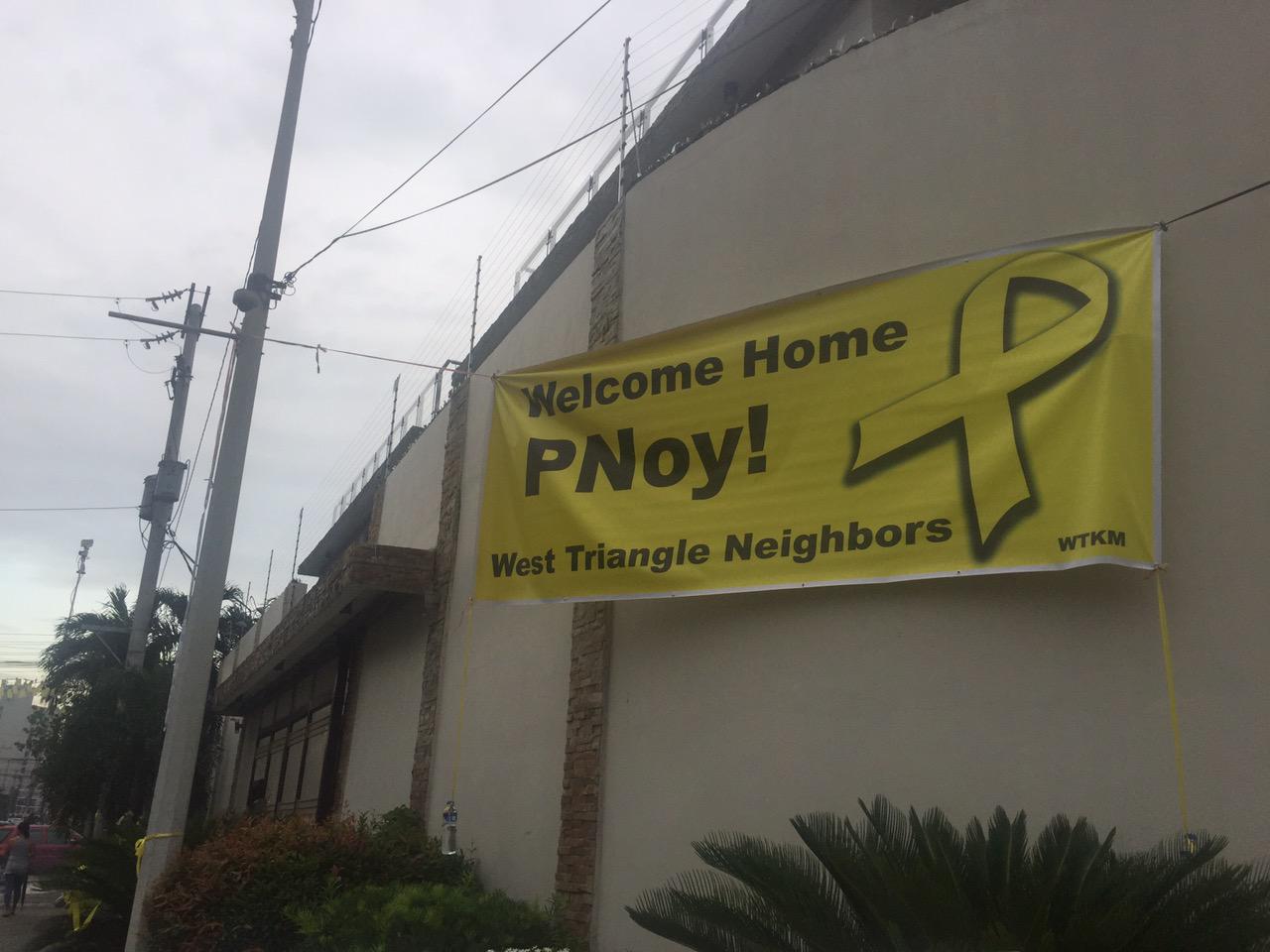 In Photos Qc Neighbors Welcome Aquino Back