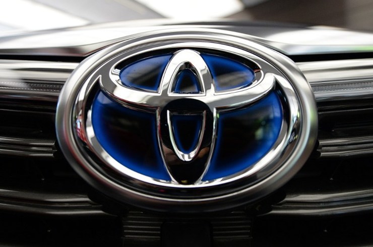 Toyota To Recall 1 75m Vehicles Globally