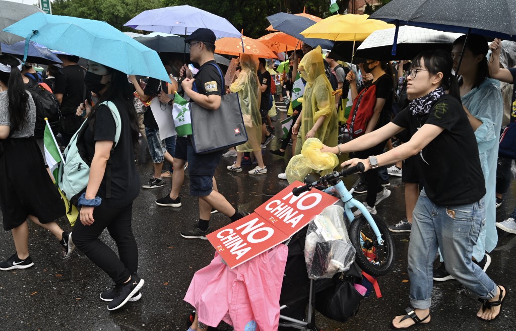 Chinese bikini protest