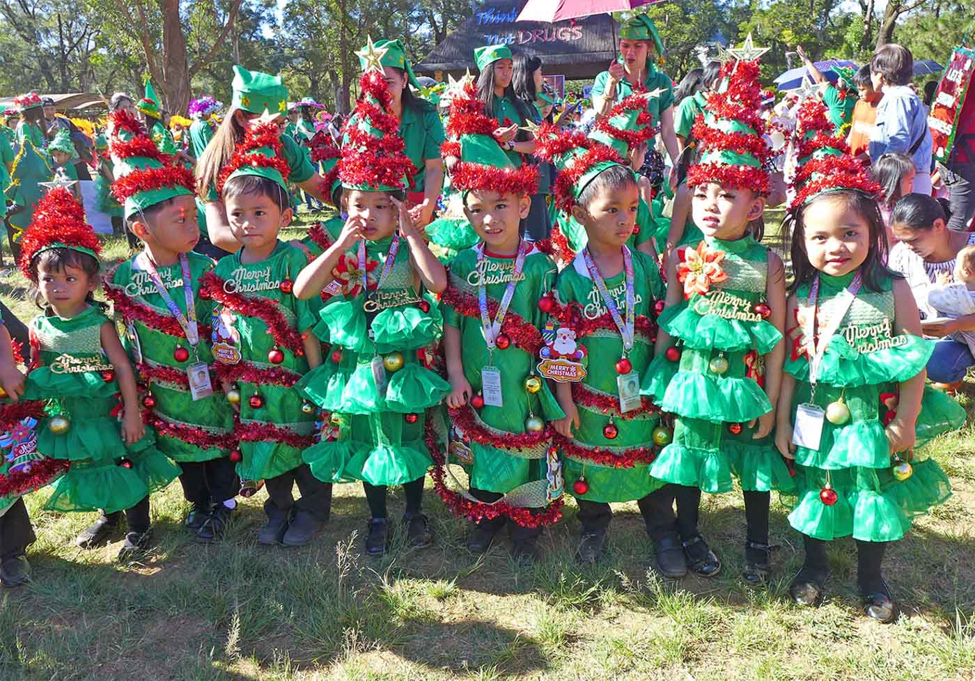IN PHOTOS: Children dress up in Christmas costumes for '45th Silahis ng