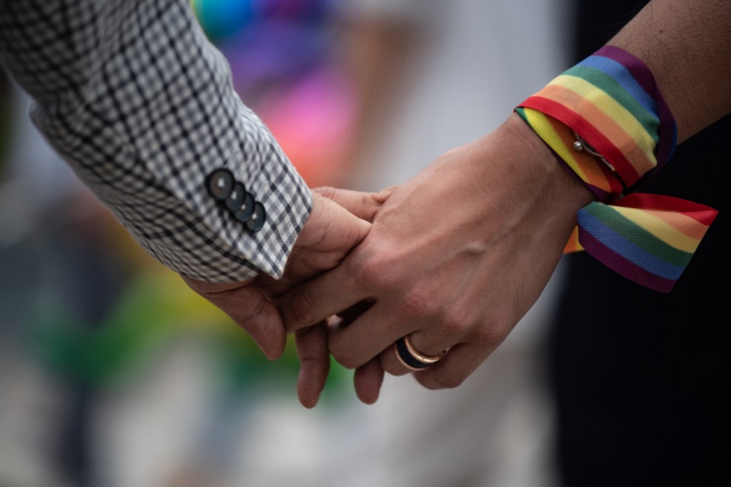 White ribbon for gay marriage