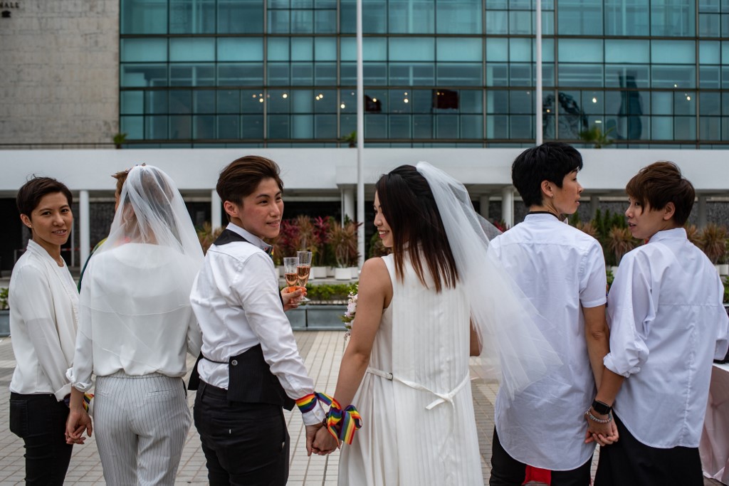 Hong Kong Court Issues Landmark Ruling On Benefits For Gay Couples 8032