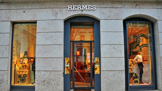 Hermes 1st half results hit by pandemic, sales picking up