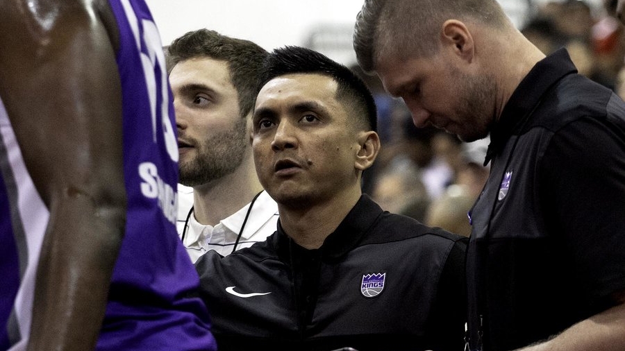 Alapag Eyeing Nba Job As He Leaves Ph For Good