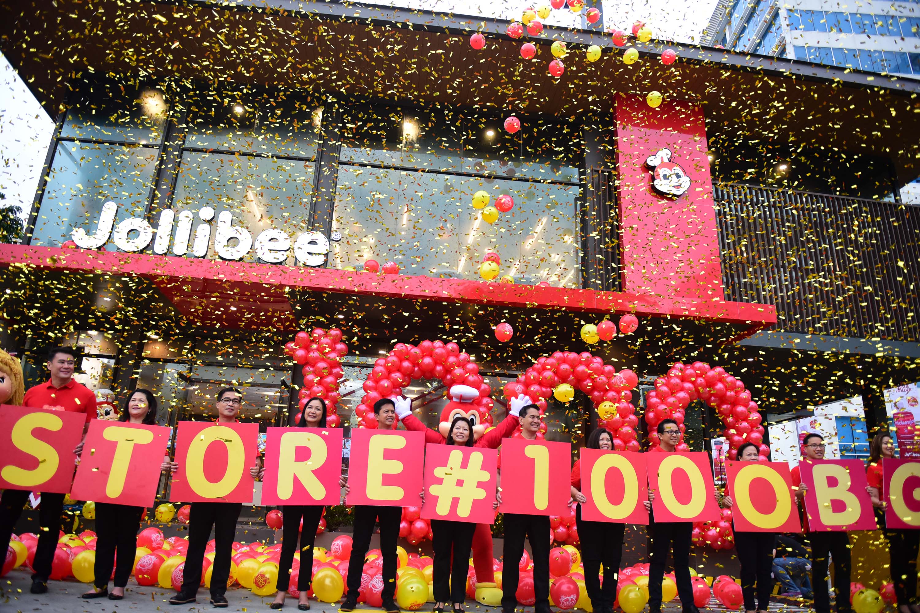 In Photos Jollibee Opens Its 1 000th Store
