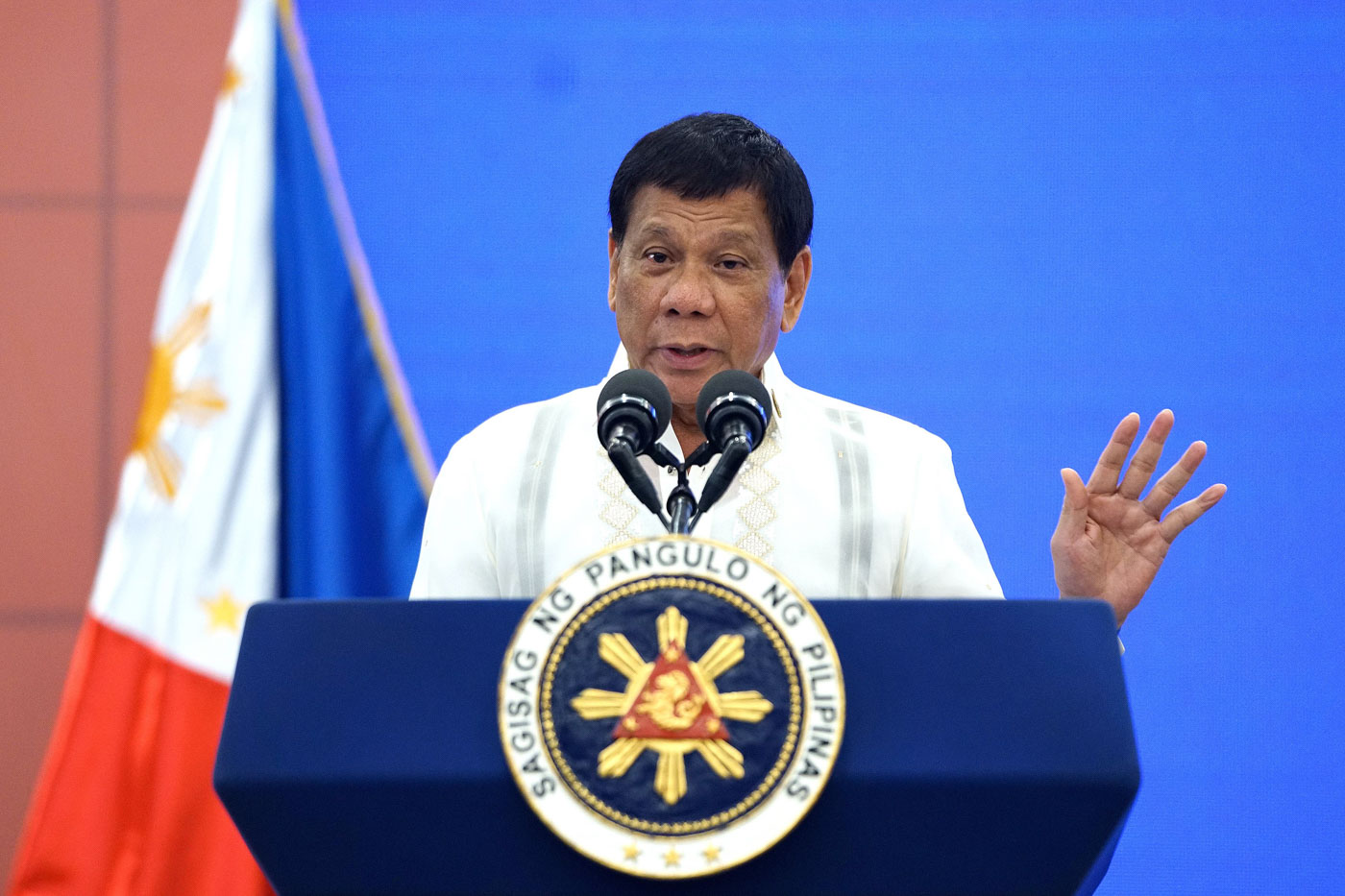 Duterte slams Ombudsman for 'selective justice'