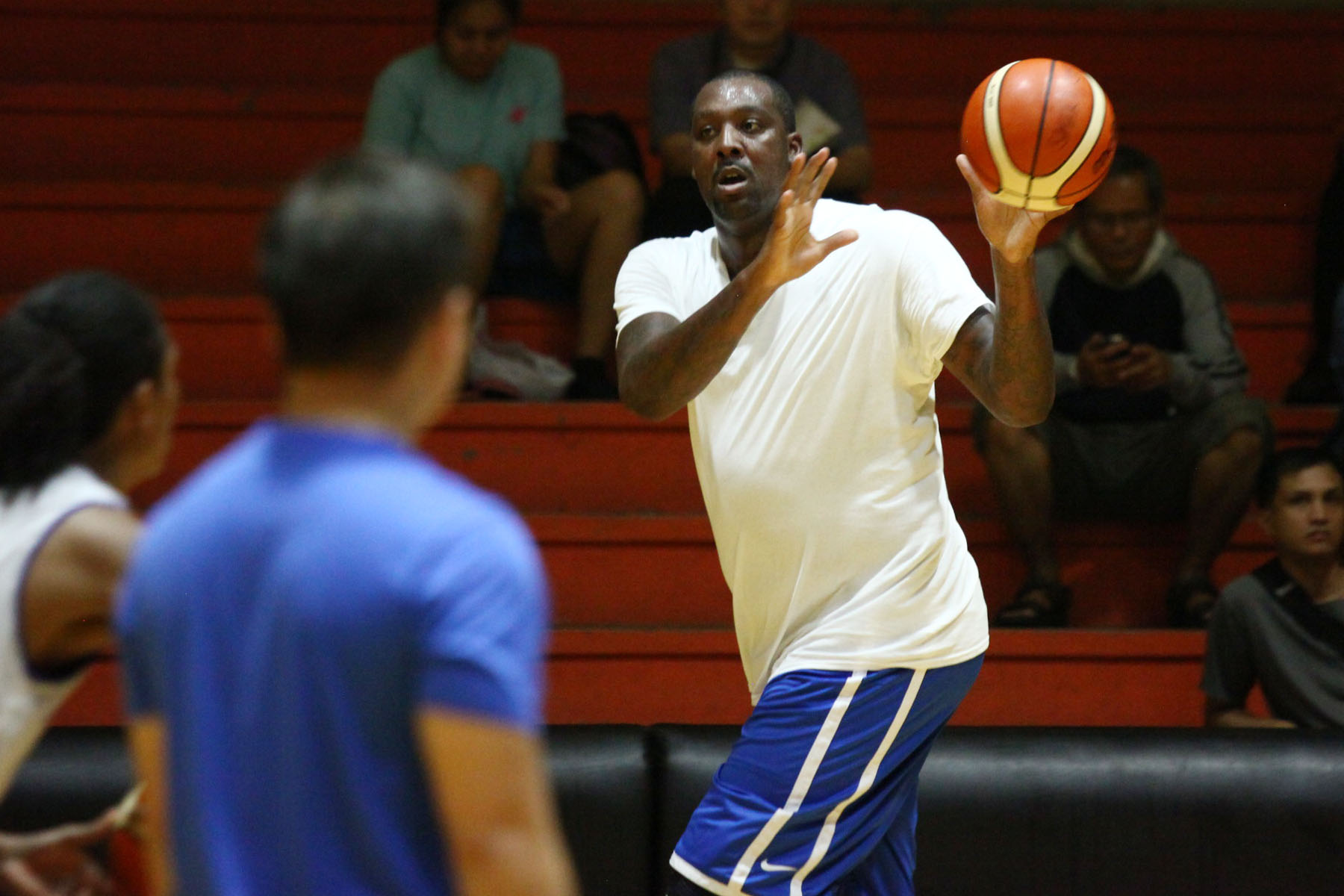 Blatche Assures He Ll Be Back In Game Shape In A Month