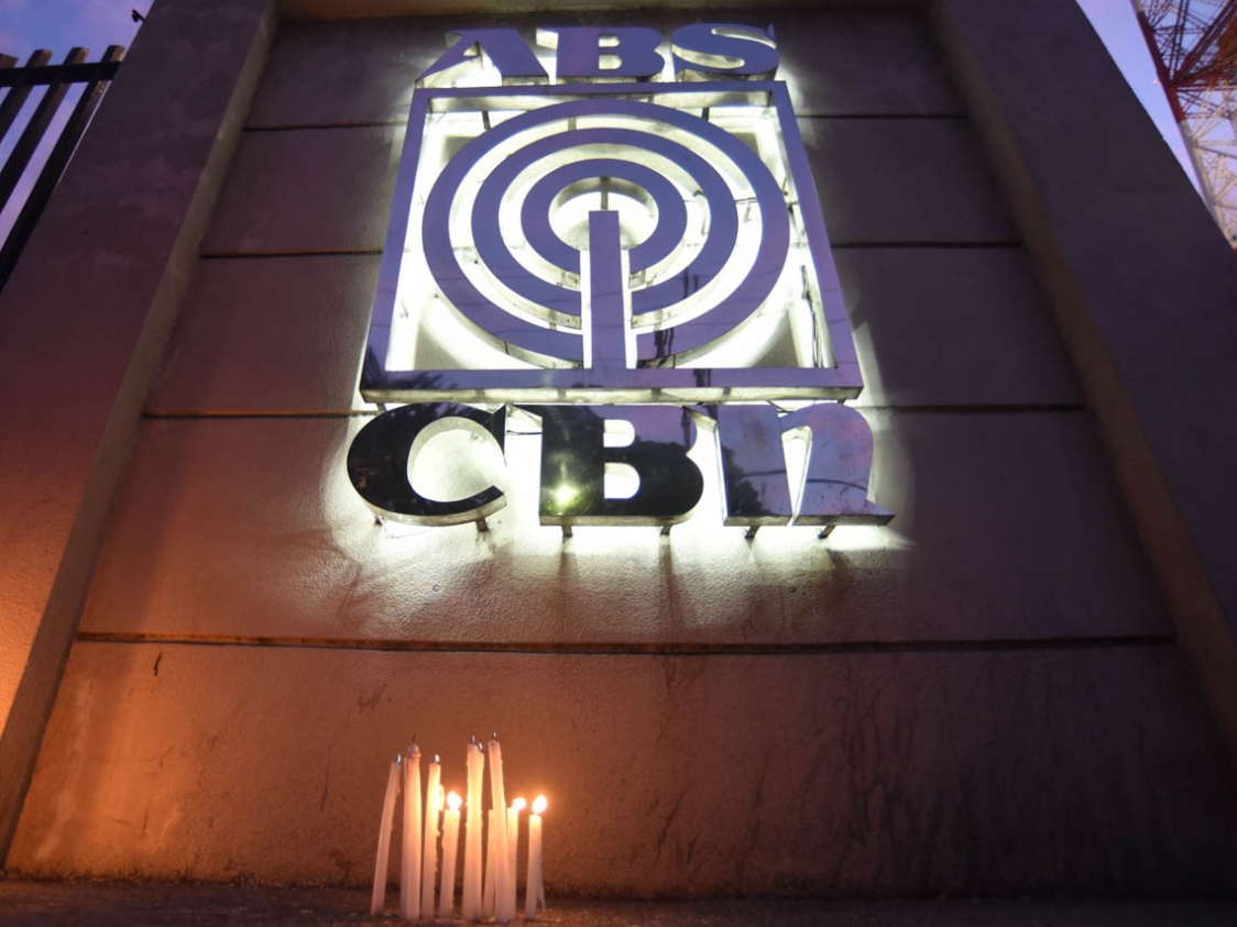 Abs Cbn Goes Off Air After Ntc Order