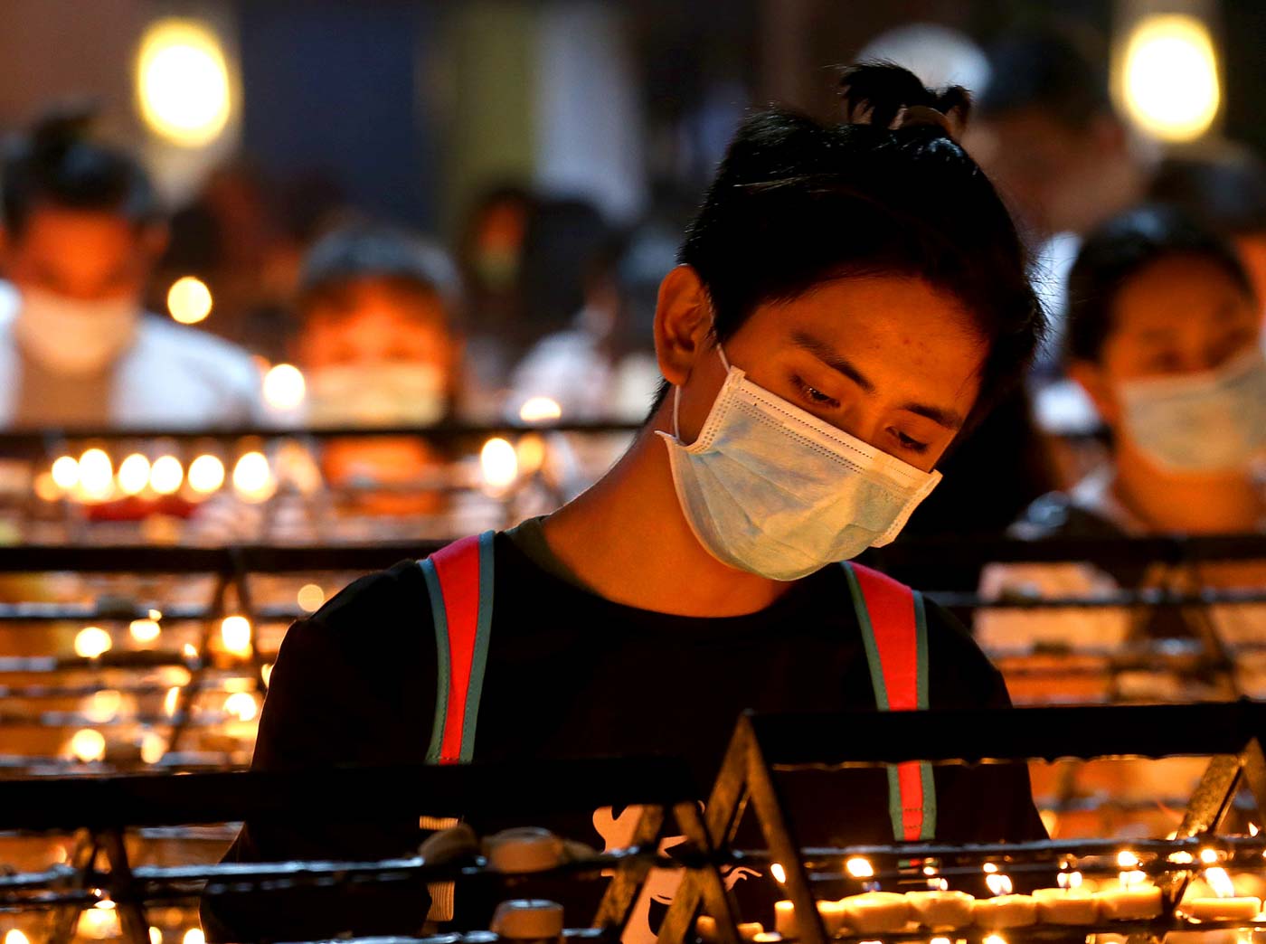 Manila churches suspend Masses amid coronavirus lockdown