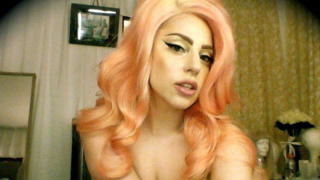ladygaga_20121106.jpg